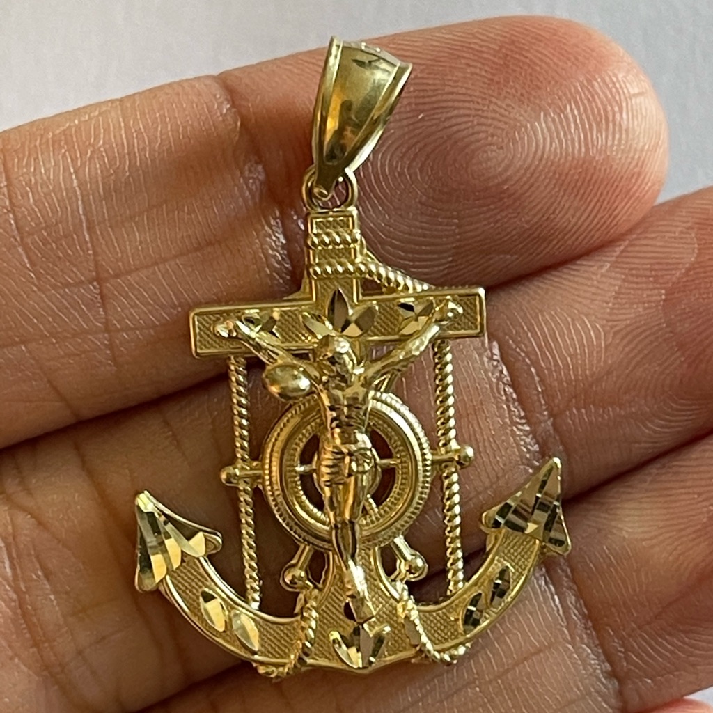 10kt Gold Anchor Charm